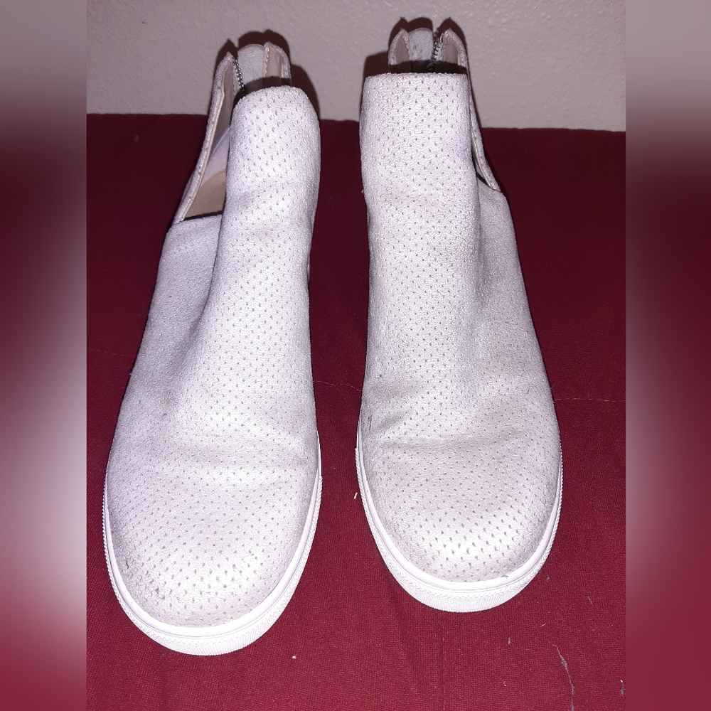 Steve madden wedge sneaker